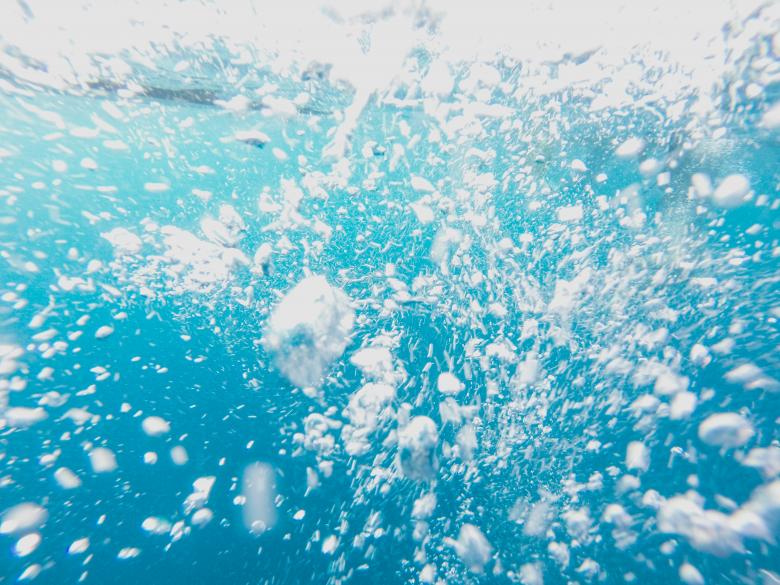 Free stock image of Underwater created by StockSnap