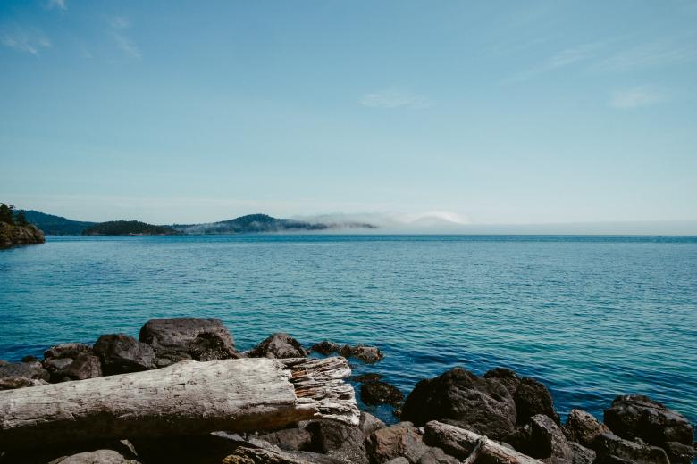 Free stock image of Rocky Shore created by Unsplash