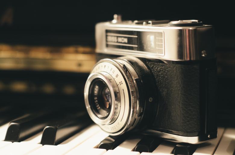Free stock image of Vintage Camera created by Unsplash
