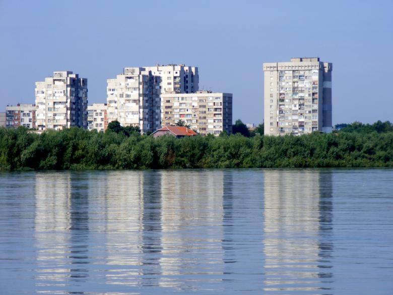 Free stock image of Buildings by the Waterfront created by Pixabay