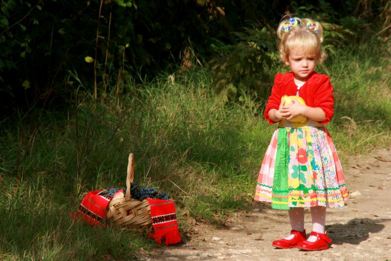 Free stock image of Little Girl created by Pixabay