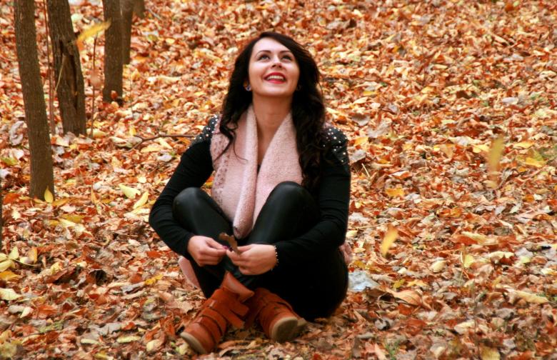 Free stock image of Autumn created by Pixabay