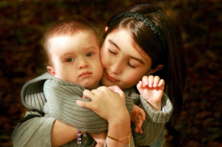 Free stock image of Siblings created by Pixabay