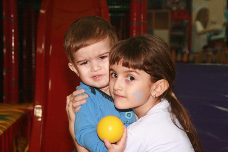 Free stock image of Siblings created by Pixabay