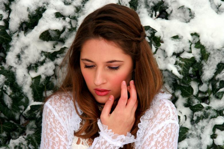 Free stock image of White Beauty created by Pixabay
