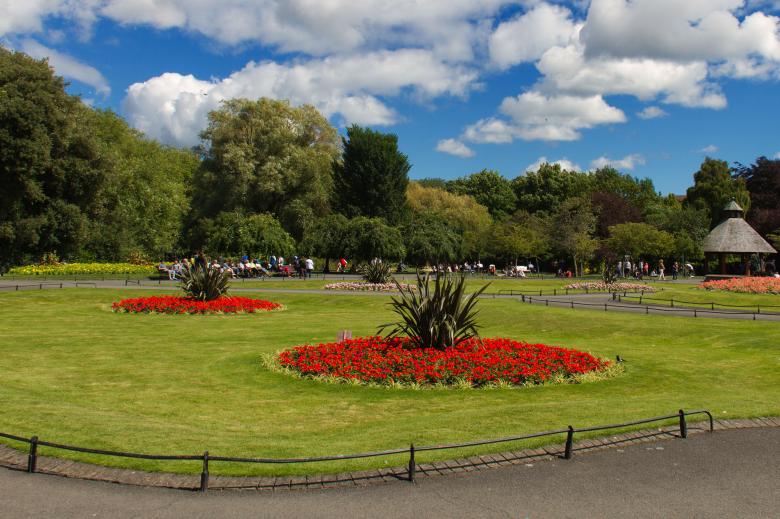 Free stock image of Saint Stephen's Green created by Geoffrey Whiteway