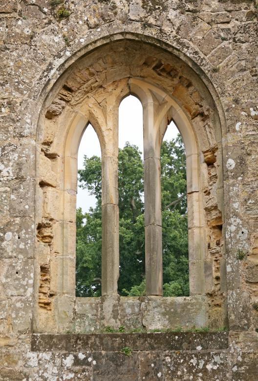 Free stock image of Castle Window created by Pixabay