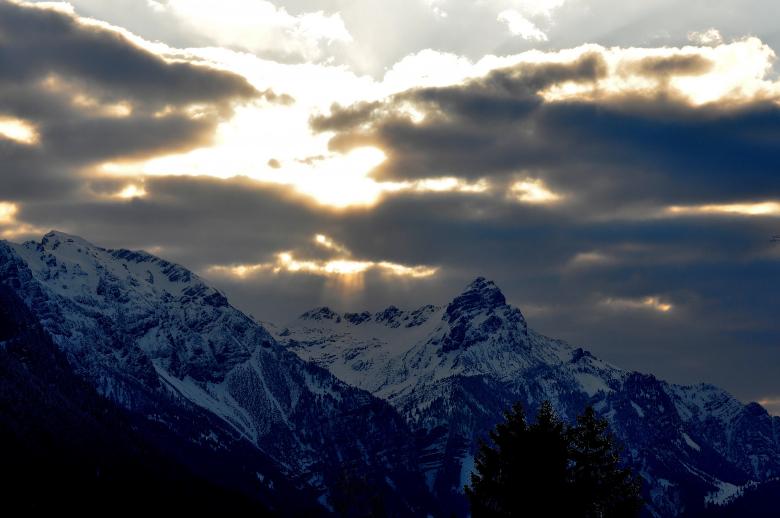 Free stock image of Landscape created by Pixabay