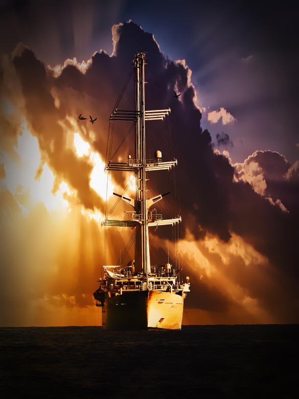 Free stock image of Ship In Water created by Pixabay