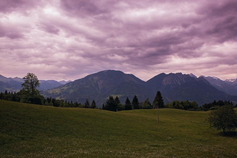 Free stock image of Hilly created by Pixabay