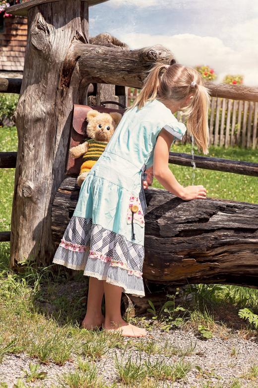 Free stock image of Girl with the Toy created by Pixabay