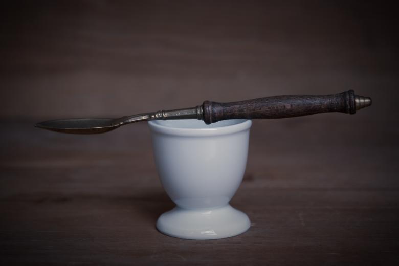 Free stock image of Egg Cup created by Pixabay