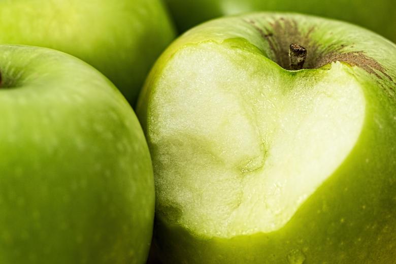 Free stock image of Apple created by Pixabay