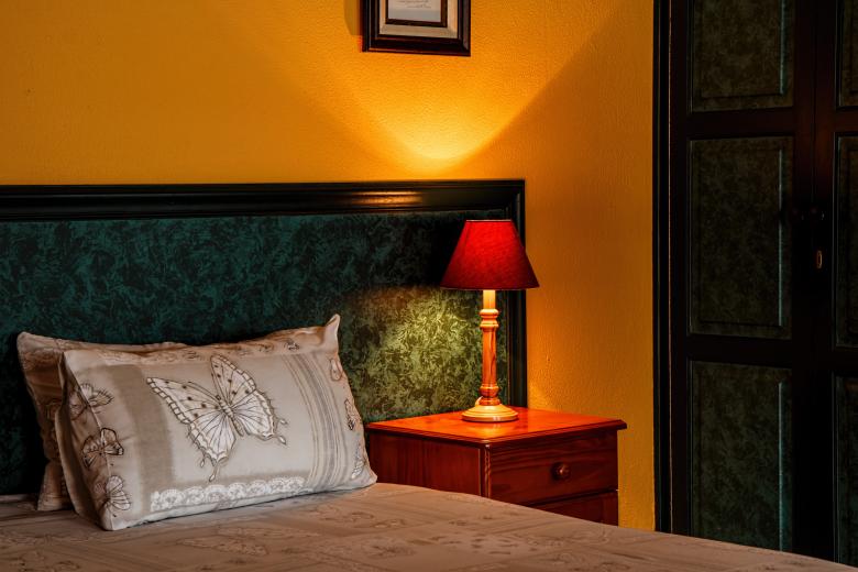 Free stock image of Bedroom created by Pixabay