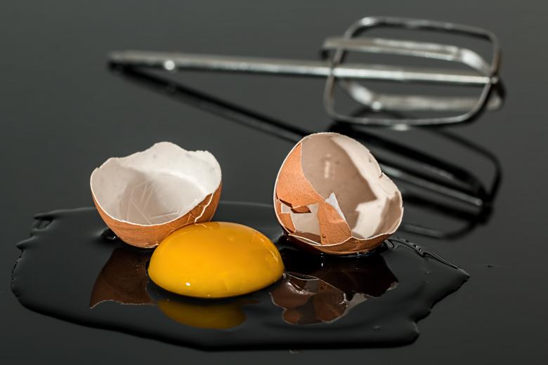 Free stock image of Egg created by Pixabay