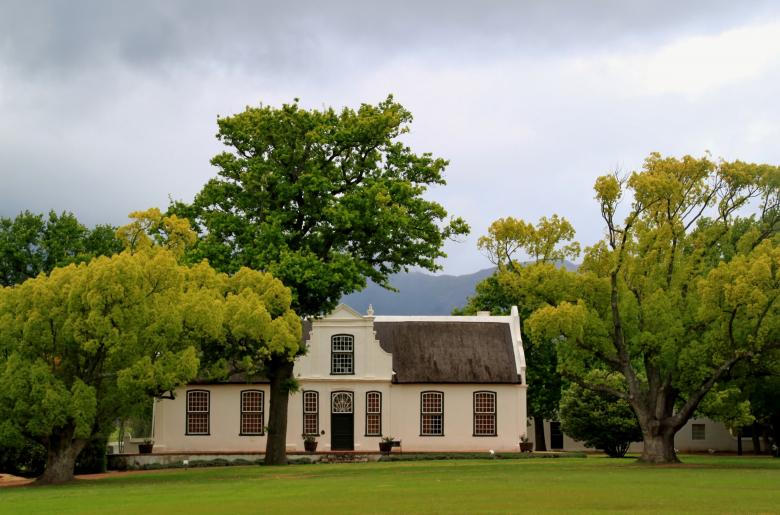 Free stock image of Residence created by Pixabay