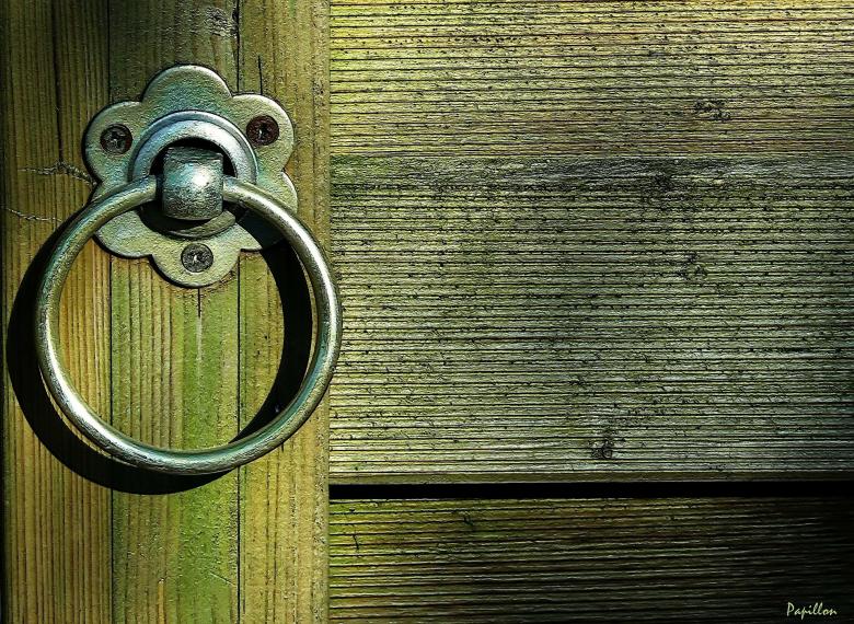 Free stock image of Door created by Pixabay
