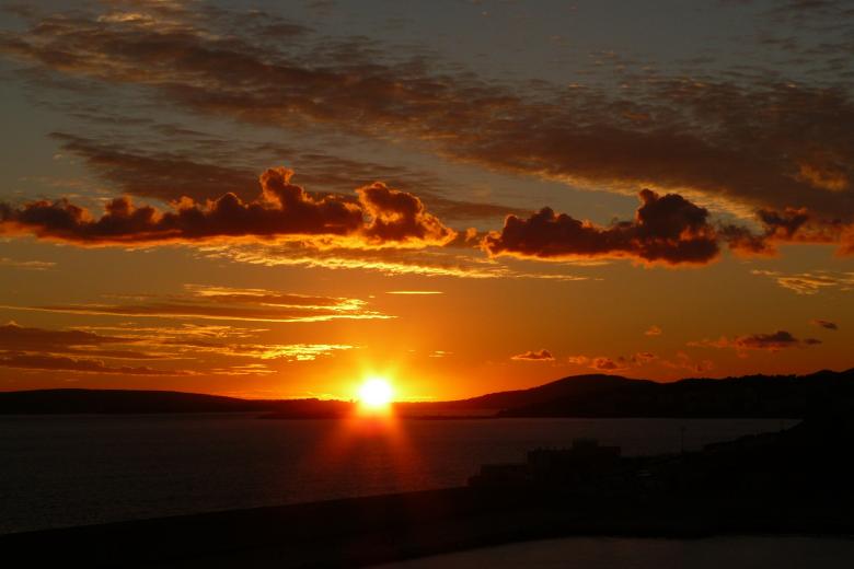 Free stock image of Sunset created by Pixabay
