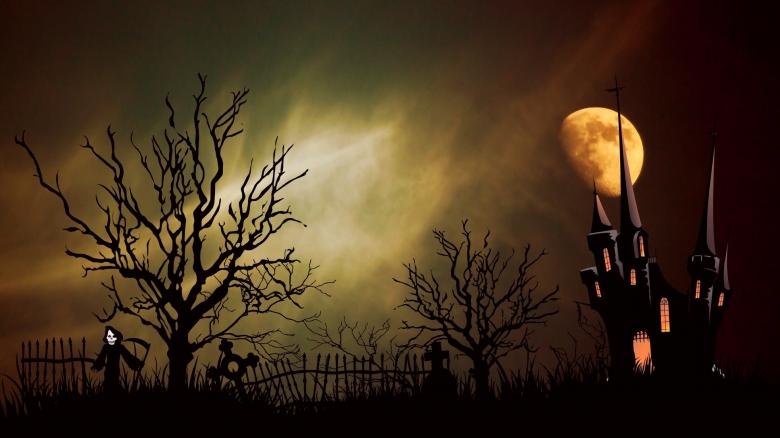 Free stock image of Halloween Castle created by Pixabay