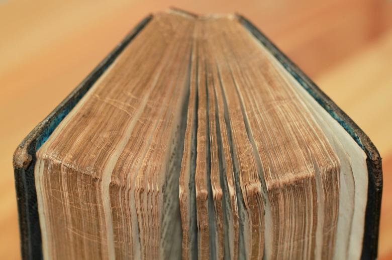 Free stock image of Vintage Novel created by Pixabay