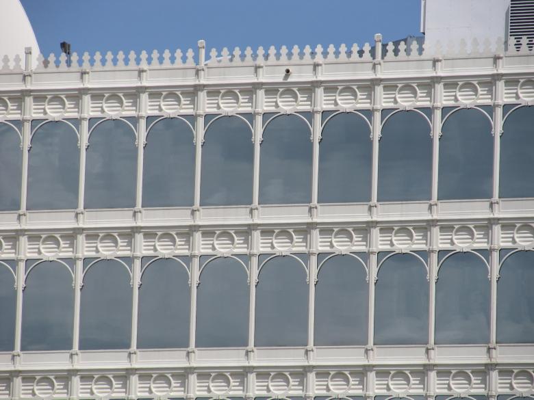 Free stock image of Glassy Building created by Pixabay