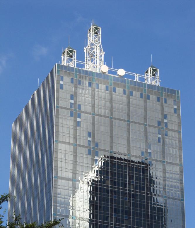 Free stock image of Reflective Building created by Pixabay