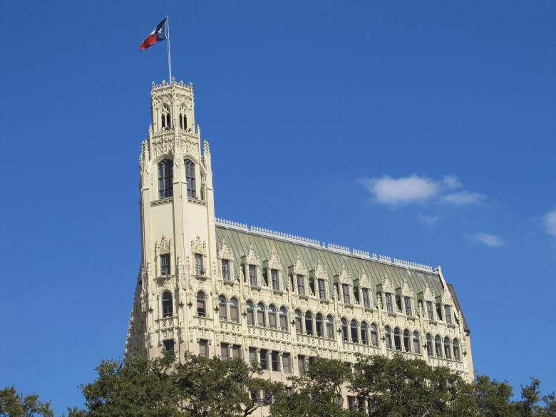 Free stock image of Emily Morgan Hotel created by Pixabay