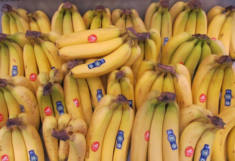 Free stock image of Fresh Banana created by Pixabay