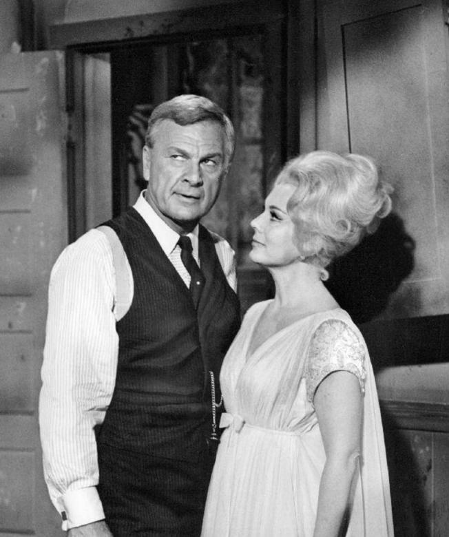 Free stock image of Eddie Albert created by Pixabay