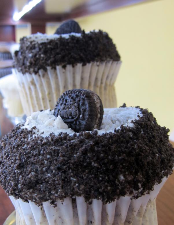 Free stock image of Oreo Cupcakes created by Pixabay