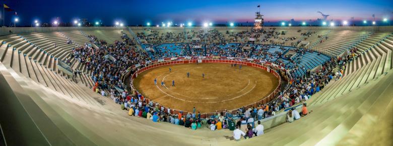 Free stock image of Bull Ring created by Pixabay
