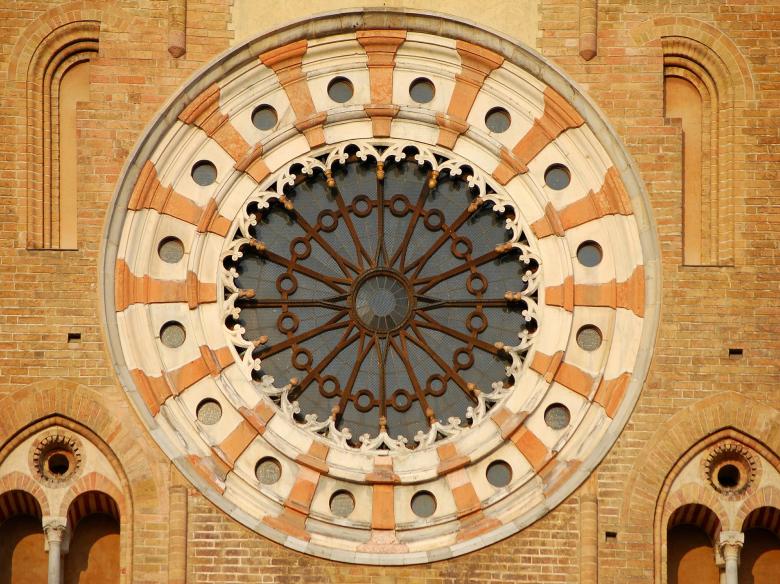 Free stock image of Rose Window created by Pixabay