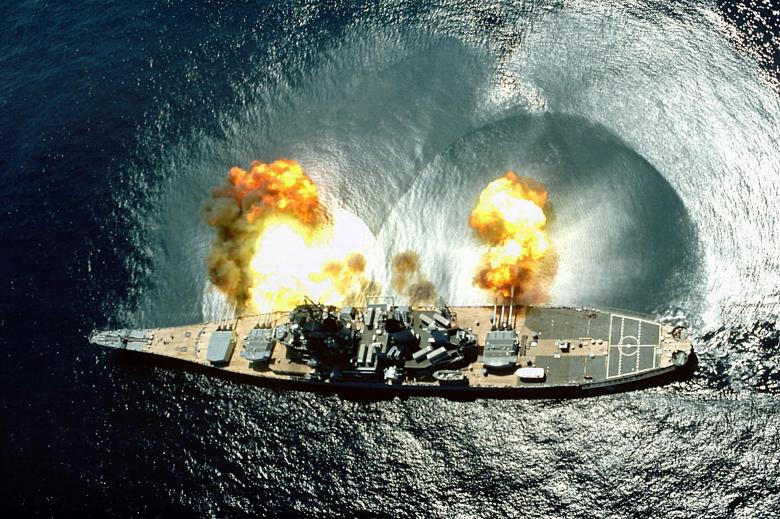 Free stock image of Explosion in the Ocean created by Pixabay