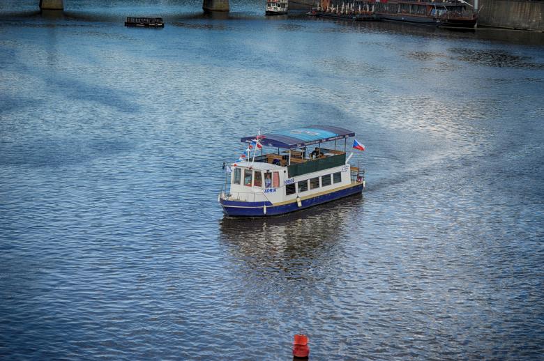 Free stock image of Passenger boat in Prague created by Ivan Shidlovski