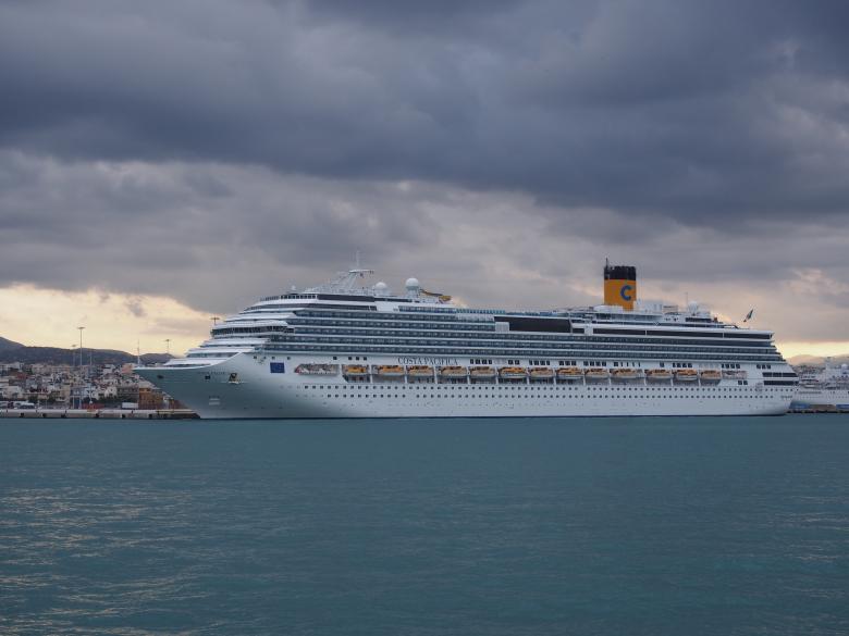 Free stock image of Cruise Ship created by Pixabay
