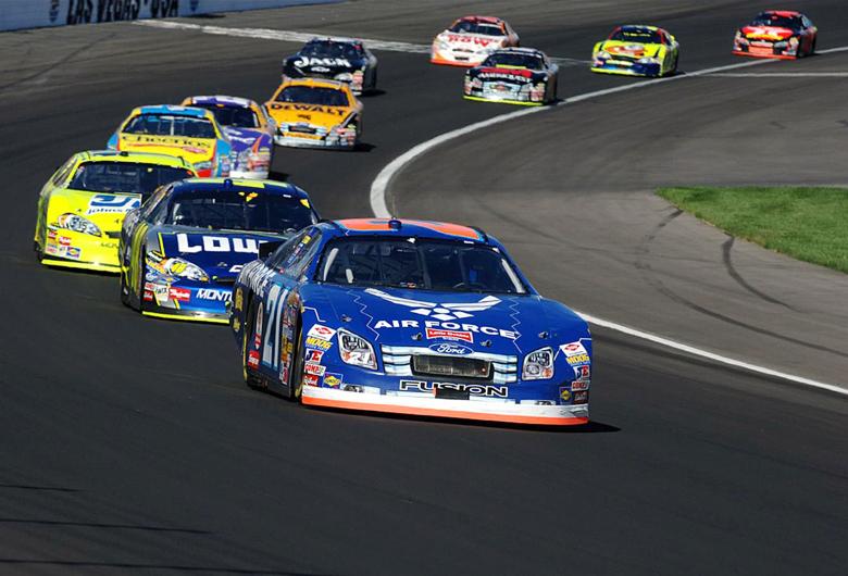 Free stock image of Race for the Title created by Pixabay