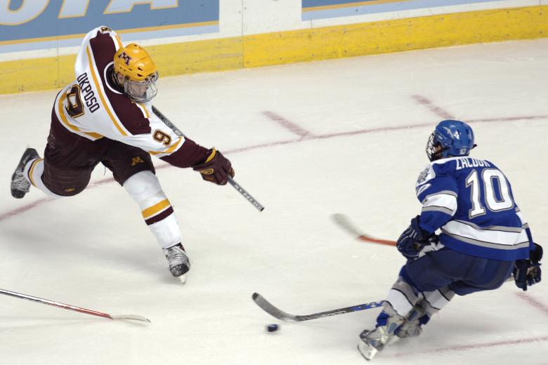 Free stock image of Dodging in Ice Hockey created by Pixabay