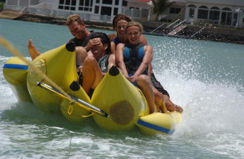 Free stock image of Banana Boat Ride created by Pixabay