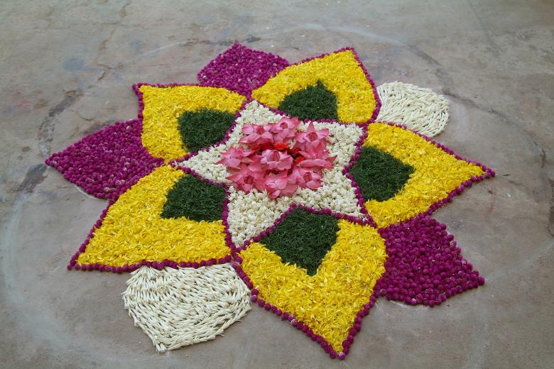 Free stock image of Flower Rangoli created by Pixabay