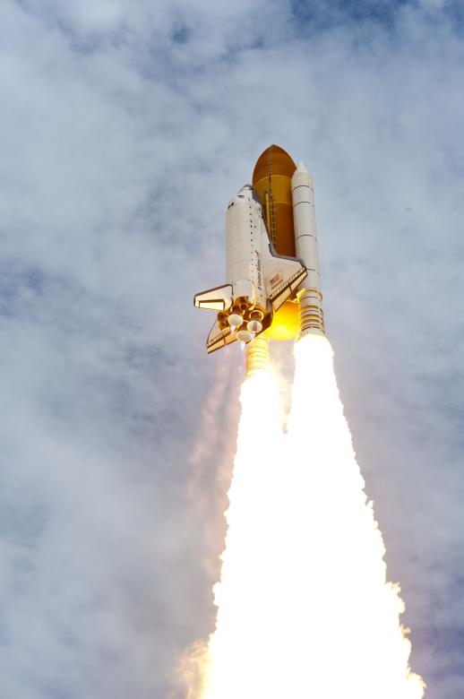 Free stock image of Space Shuttle Endeavour created by Pixabay