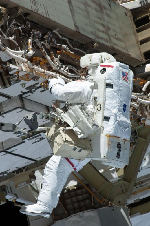 Free stock image of Astronaut in Space created by Pixabay