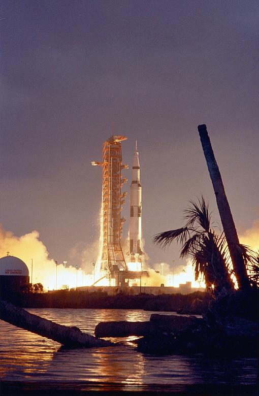 Free stock image of Apollo 14 Launch created by Pixabay