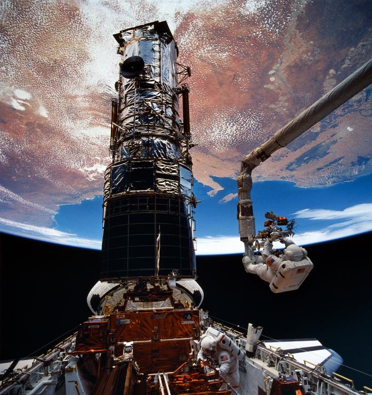 Free stock image of Astronaut in Space created by Pixabay