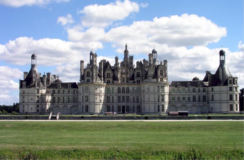 Free stock image of Chateau De Chambord created by Pixabay