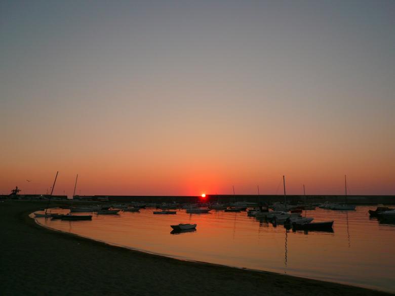 Free stock image of Sunset at the Beach created by Pixabay