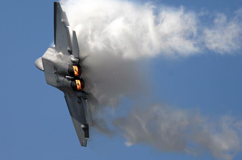 Free stock image of Air Show created by Pixabay