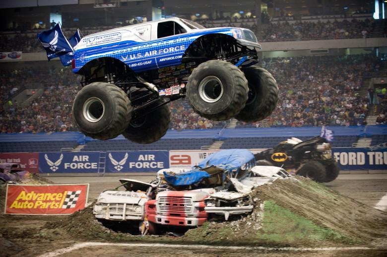 Free stock image of Monster Truck Jump created by Pixabay