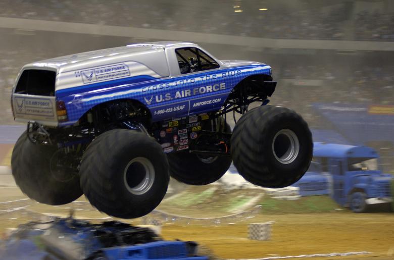 Free stock image of Monster Truck created by Pixabay