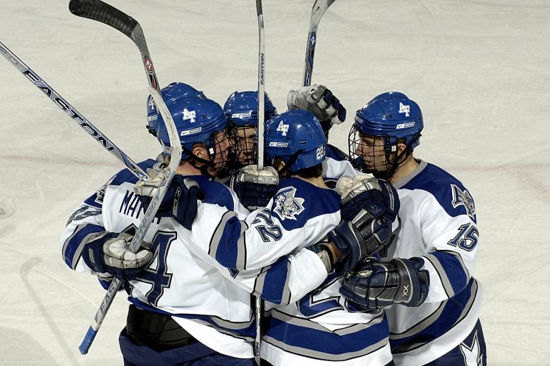 Free stock image of Ice Hockey created by Pixabay