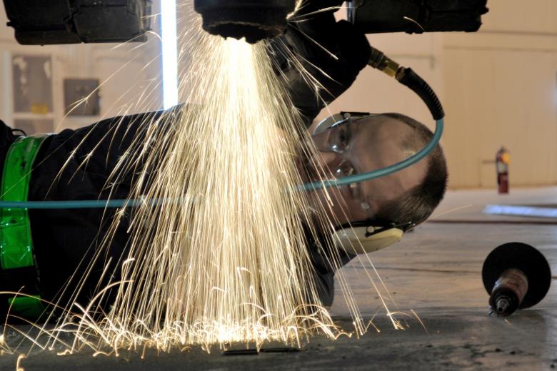 Free stock image of Mechanic created by Pixabay
